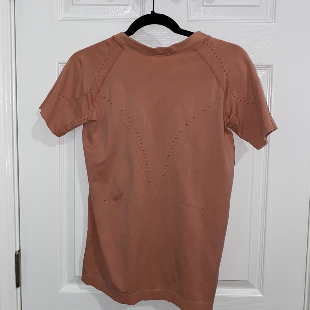 Fitted Athletic Top, fits M/L